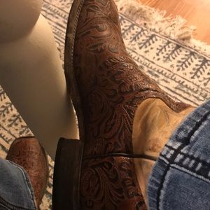 Meet your Posher, Brian